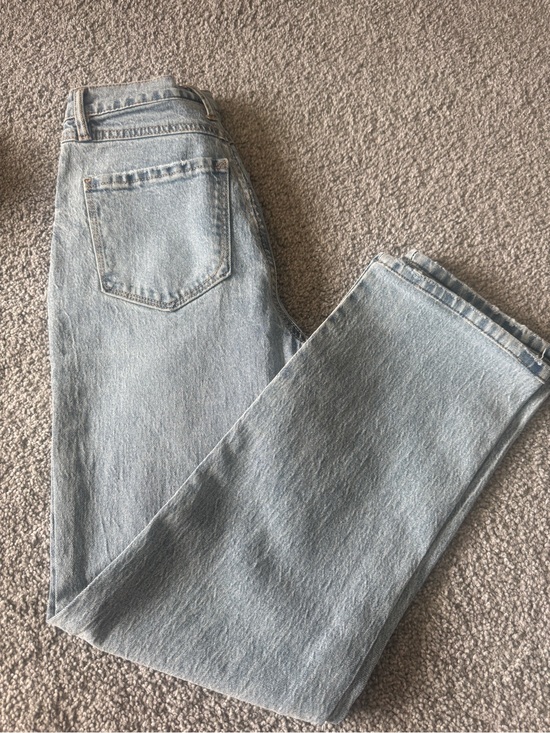 Kensie Denim - Kensie High Rise Straight Leg Jeans in Light Wash Blue